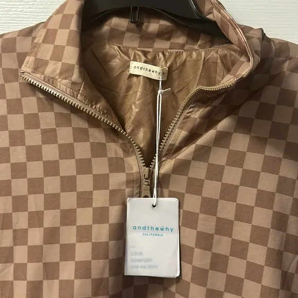 Andtheway Checkered Windbreaker Sz XL