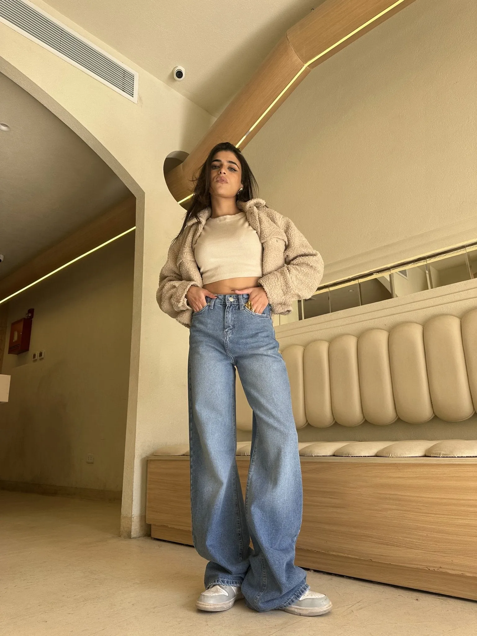 Cloud Baggy - Medium Wash Jeans.