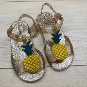 Old Navy FOOTWEAR sandals